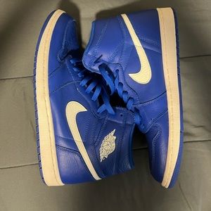 Nike Jordan 1 High Hyper Royal